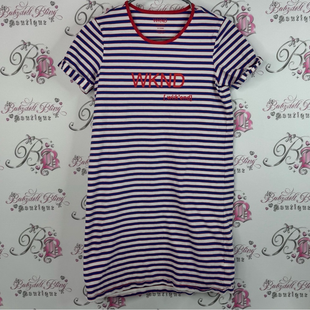 Wknd dress graphic front Striped T-Shirt Dress with Red Accents